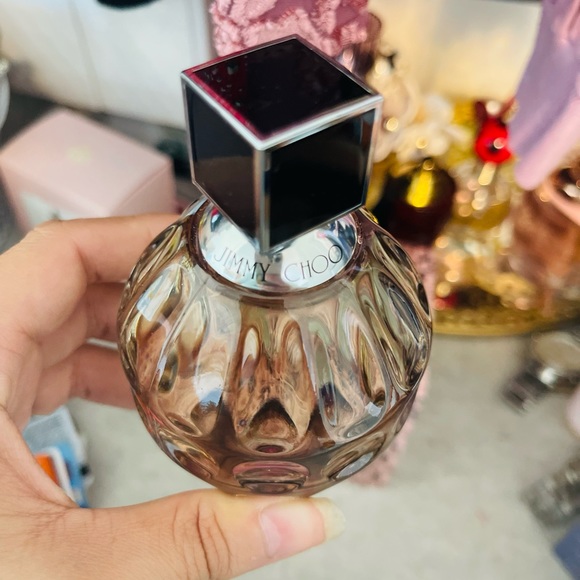 Jimmy Choo perfume brand new in box! Large- 3.3ozs! - Picture 2 of 4